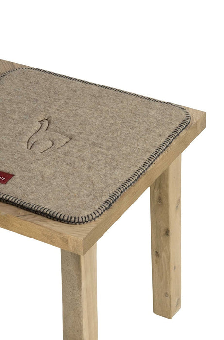 Apu Kuntur - Alpaka Sitzauflage - braun - 40x40cm - 70% Alpaka 30% Wolle
