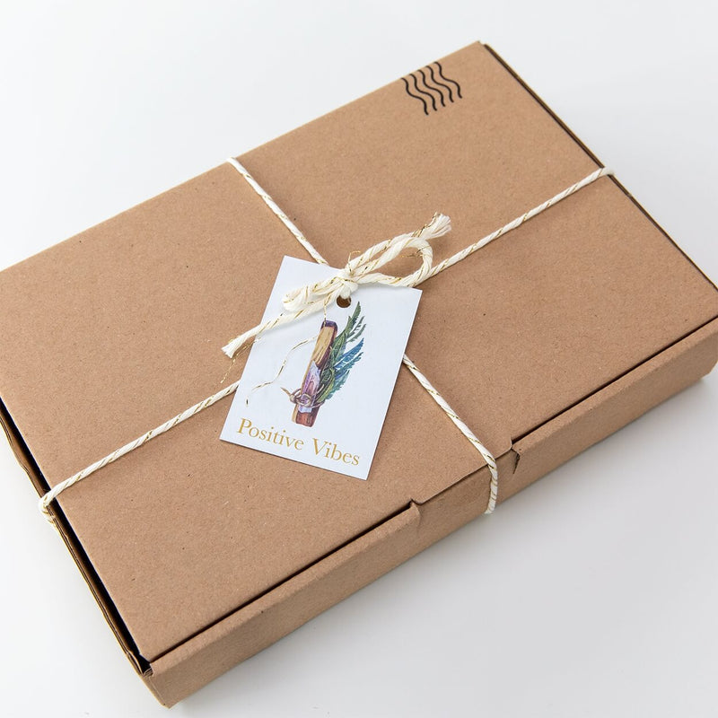Divasya-Yoga Palo Santo Räucherset – Produktaufnahme 11 von 12, Varianten mit oder ohne Keramik-Räucherschale
