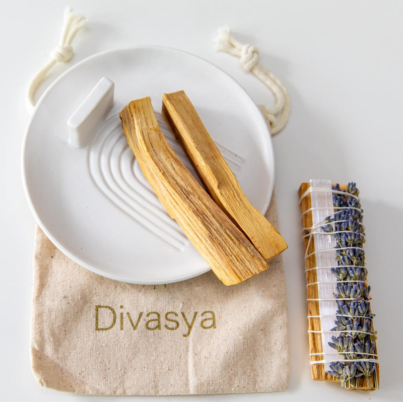 Divasya-Yoga Palo Santo Räucherset – Produktaufnahme 1 von 12, Varianten mit oder ohne Keramik-Räucherschale