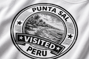 Visited Punta Sal T-Shirt Motiv als Nahaufnahme auf Baumwollstoff
